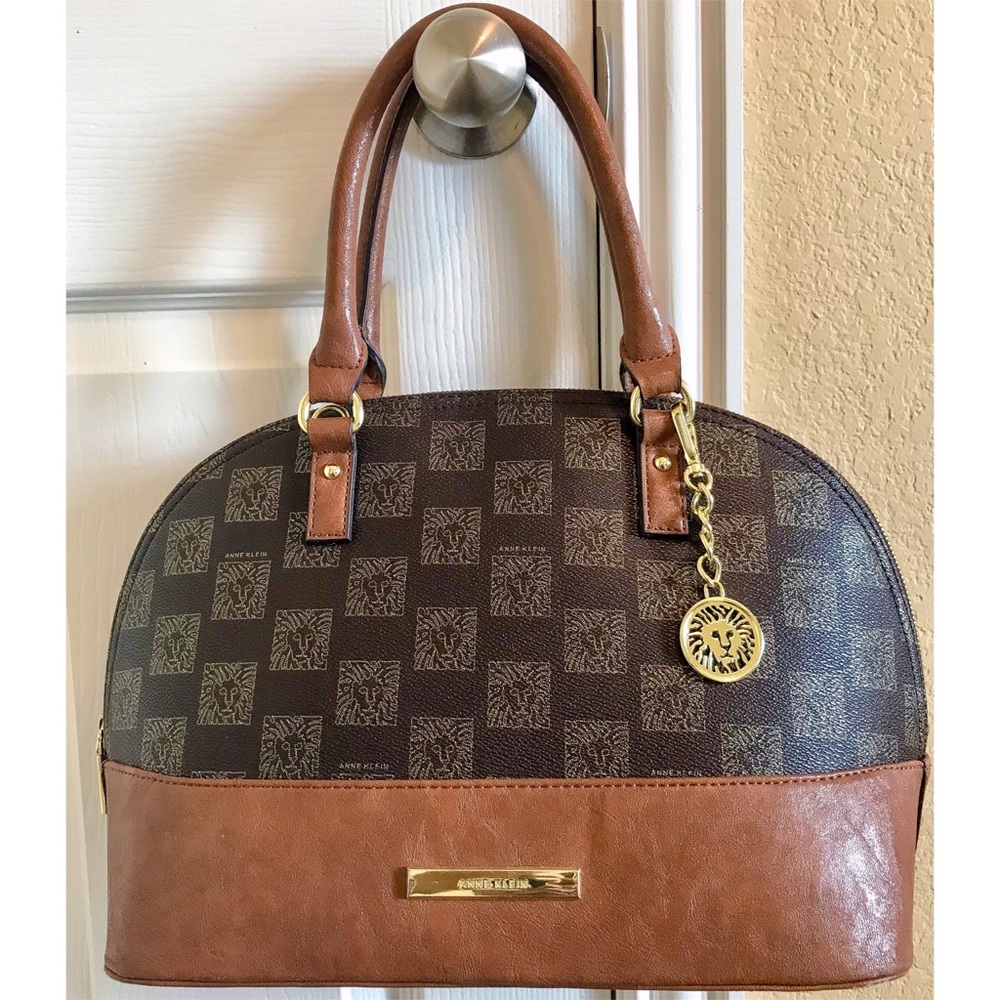 Anne Klein Hand/Crossbody Bag 💼